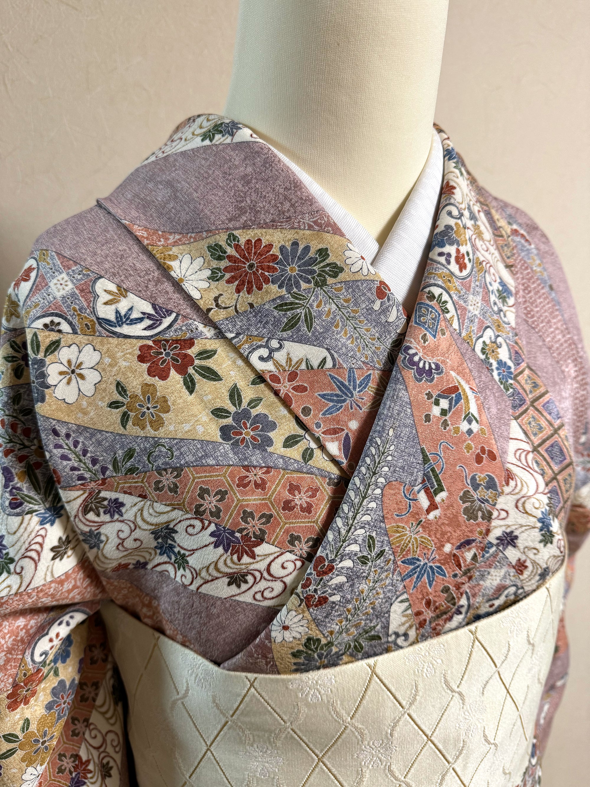 Large Size Vintage Komon Kimono – Silk, Lined (Awase)