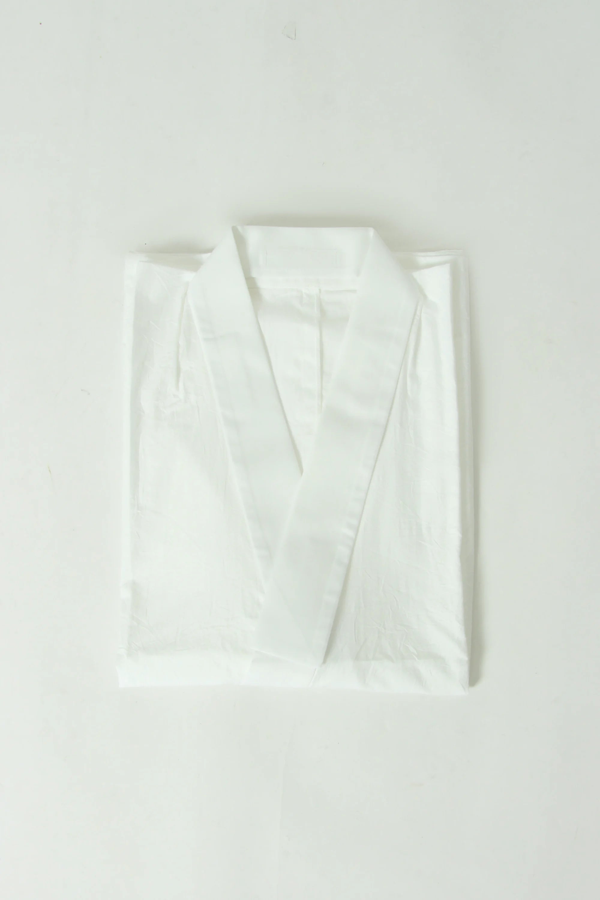Men’s Kimono Undershirt – Replaceable Collar