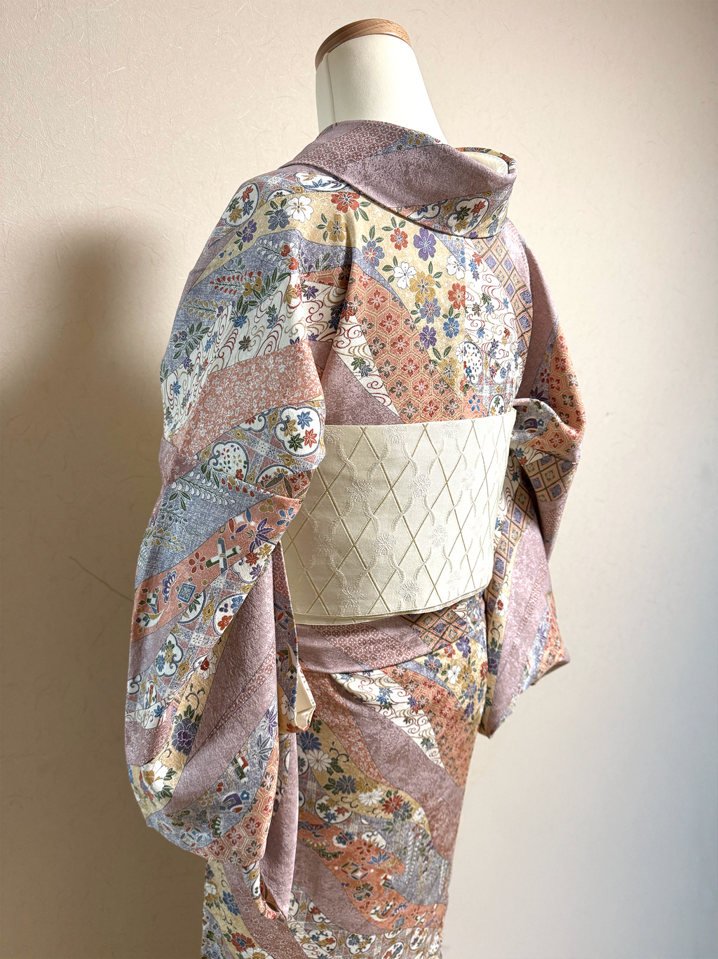 Large Size Vintage Komon Kimono – Silk, Lined (Awase)