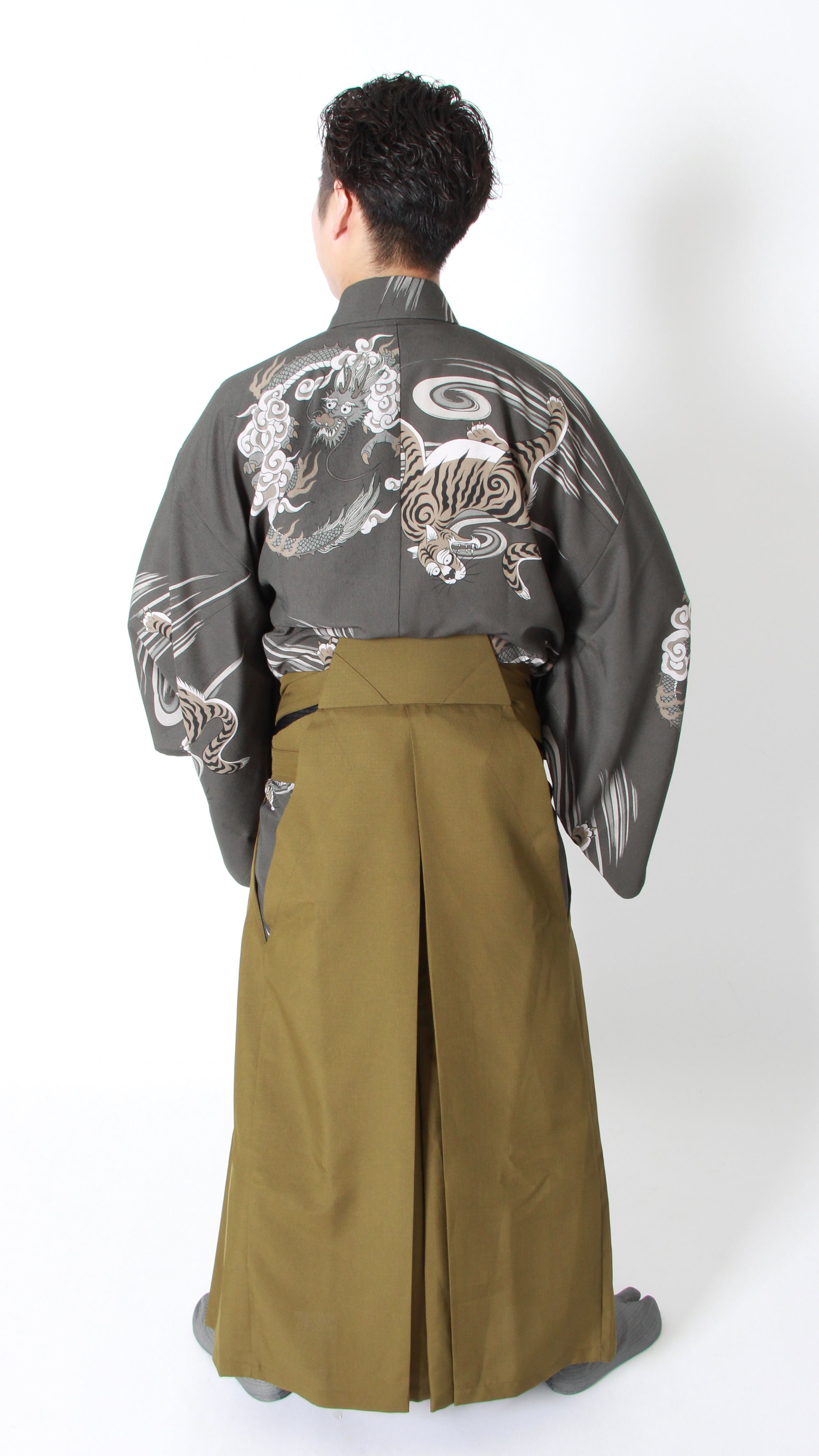 Ryuko (Dragon & Tiger) Pattern Han-gi (Half Kimono Top)
